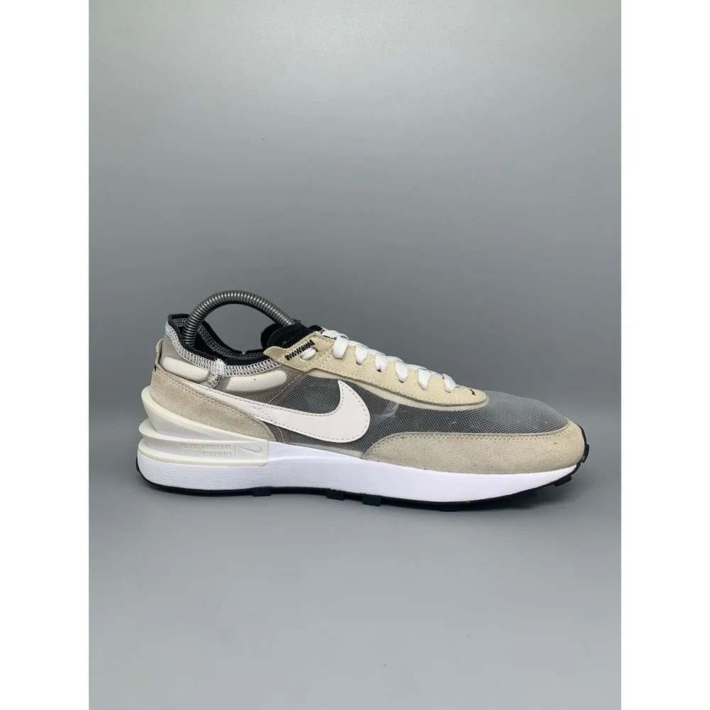 Nike Waffle One Summit White Black Shoes DC2533-102‎ Women's Sz 10.5